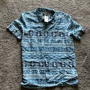 Quicksilver Waterman Collection Size M men’s shirt